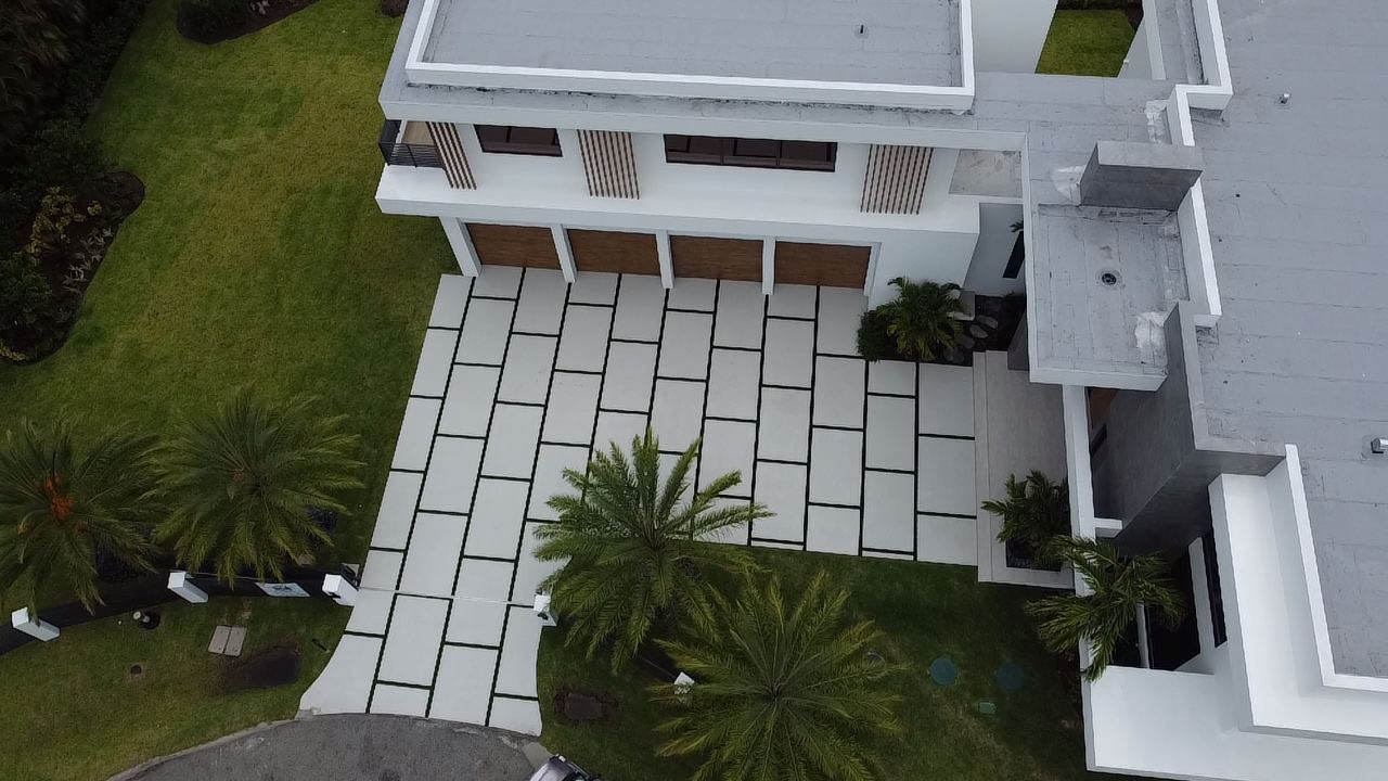 Aerial view of a concrete slab driveway and walkway, Plantation or Coral Springs, Florida
